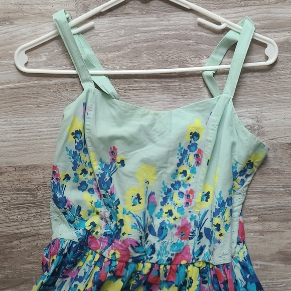 Summer Mini Dress - Picture 2 of 4